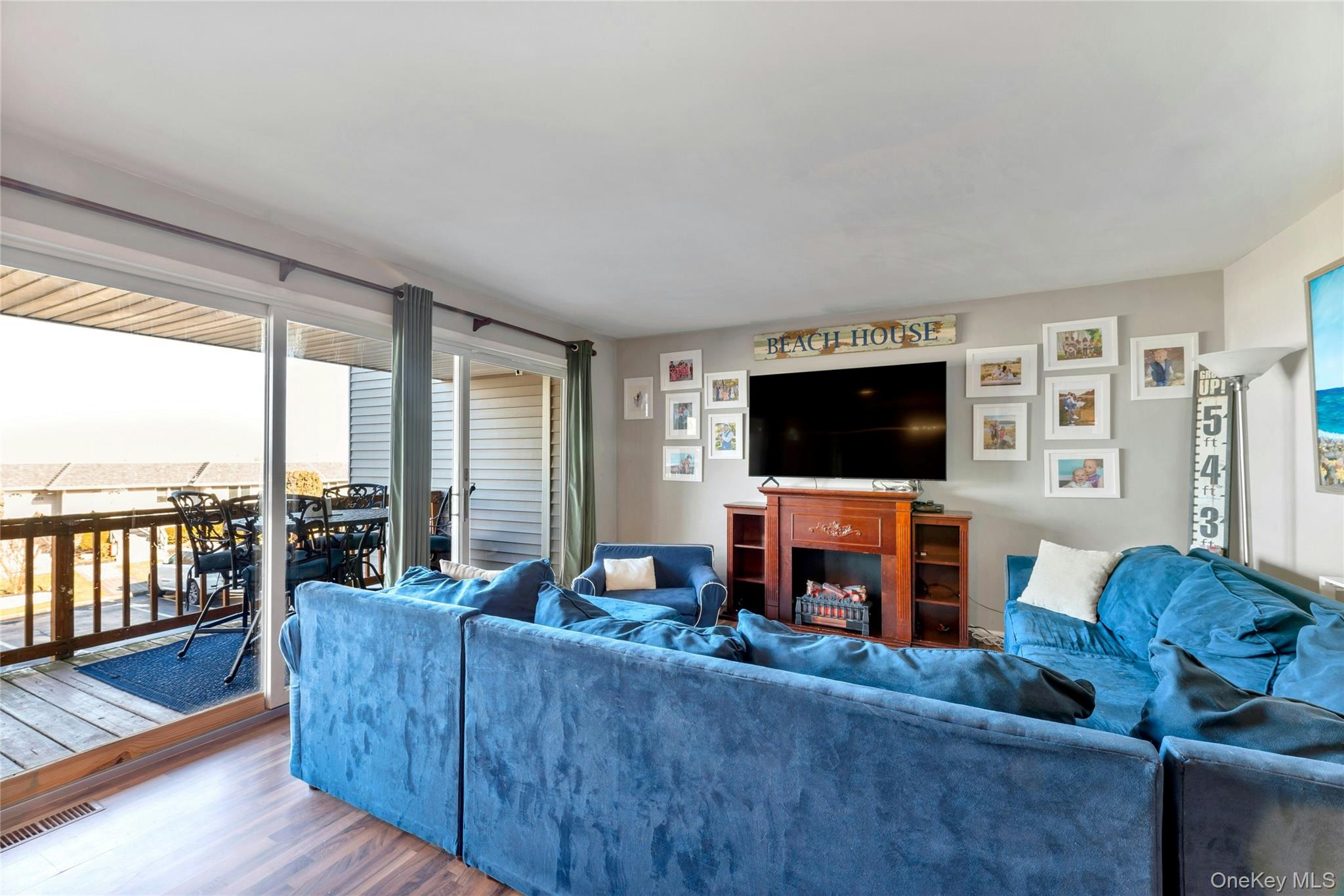 #8 photo, 3105 Bluffs Drive, Baiting Hollow , NY 11933