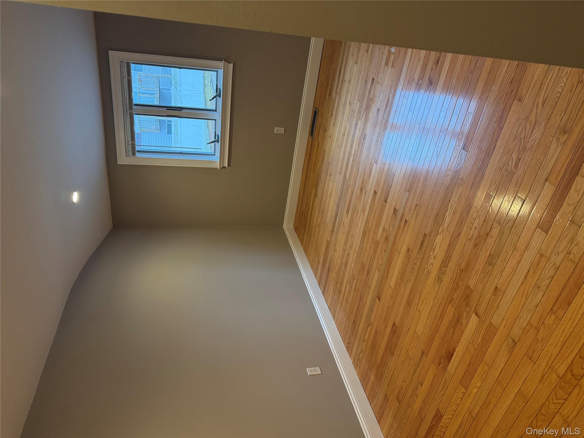 #20 photo, 125 Hill Spur, 東長島 Calverton , NY 11933