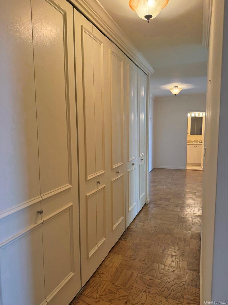 #16 photo, 27010 Grand Central Parkway, Floral Park , NY 11005