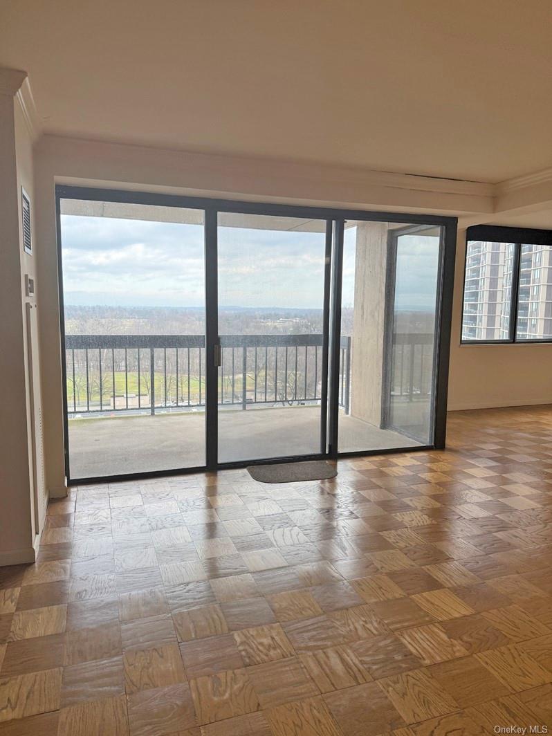 #6 photo, 27010 Grand Central Parkway, Floral Park , NY 11005