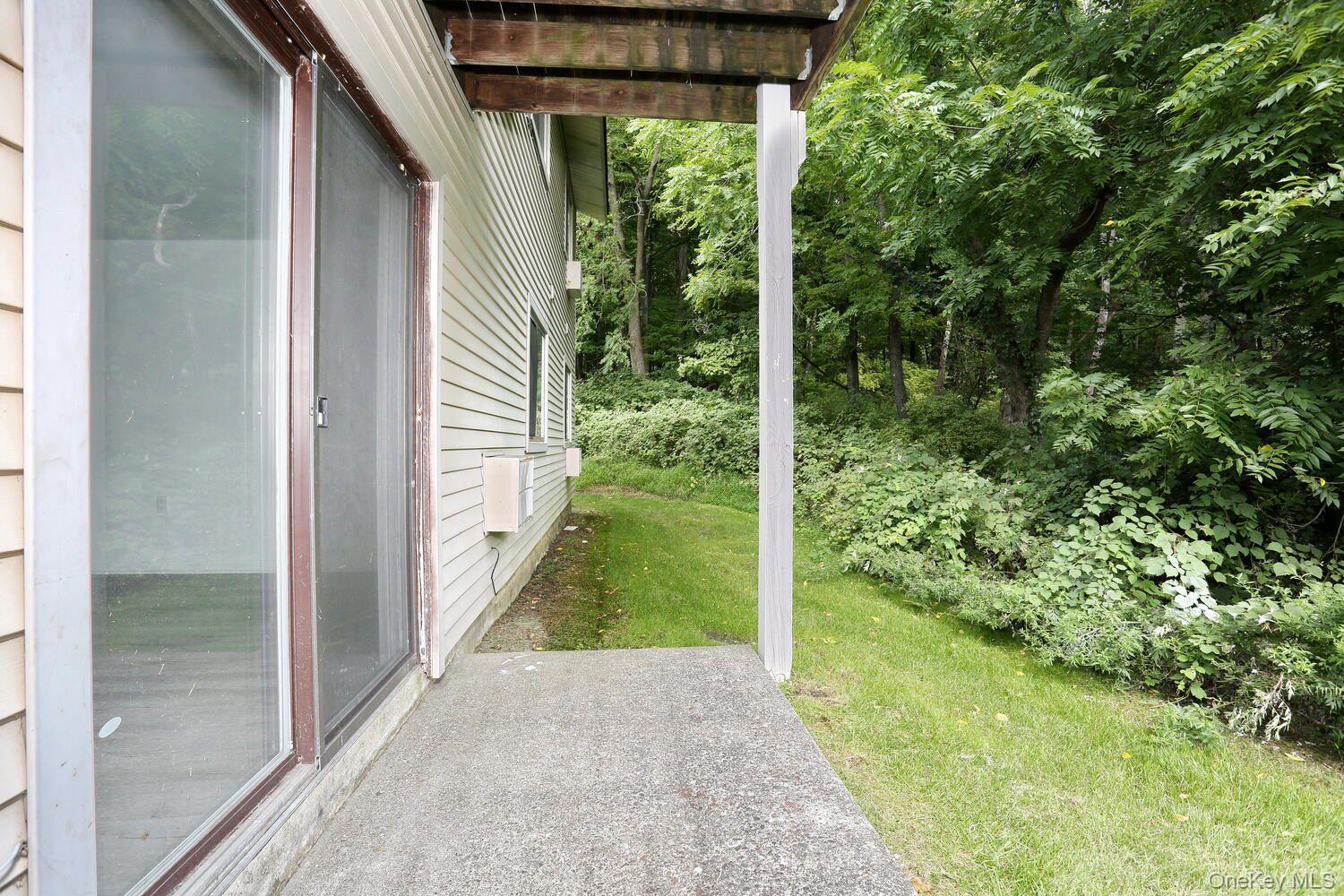 #19 photo, 366 Concord Lane, 뉴욕주 Middletown , NY 10940