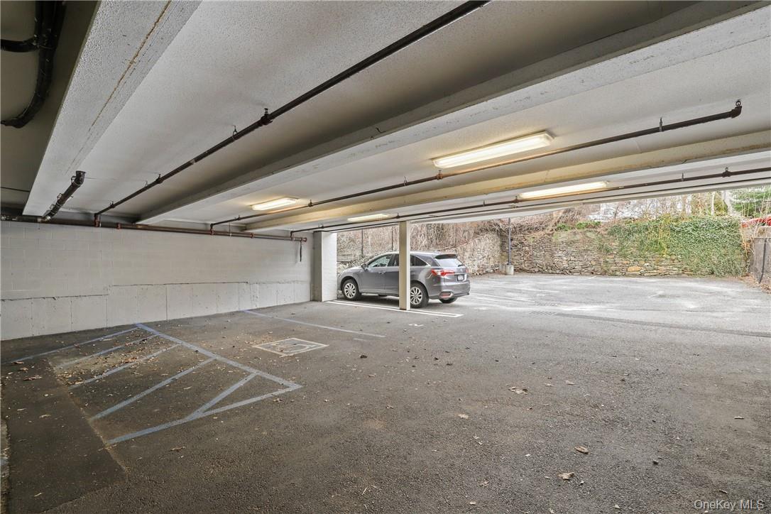 #11 photo, 10 School Street, Rye , NY 10580