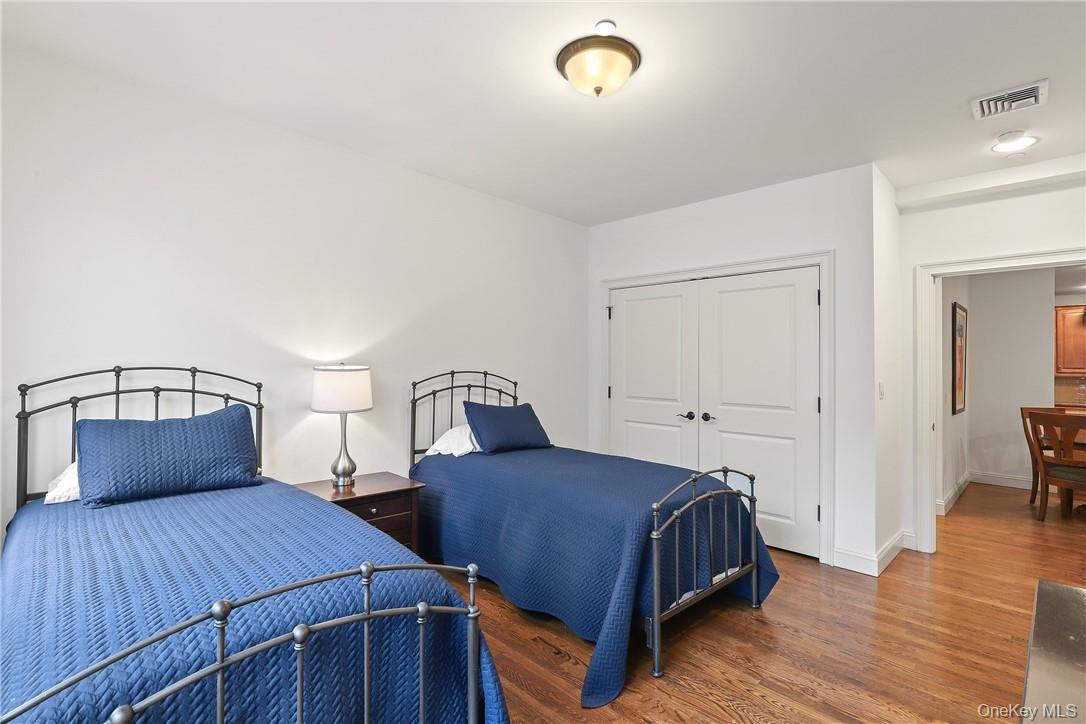 #9 photo, 10 School Street, Rye , NY 10580