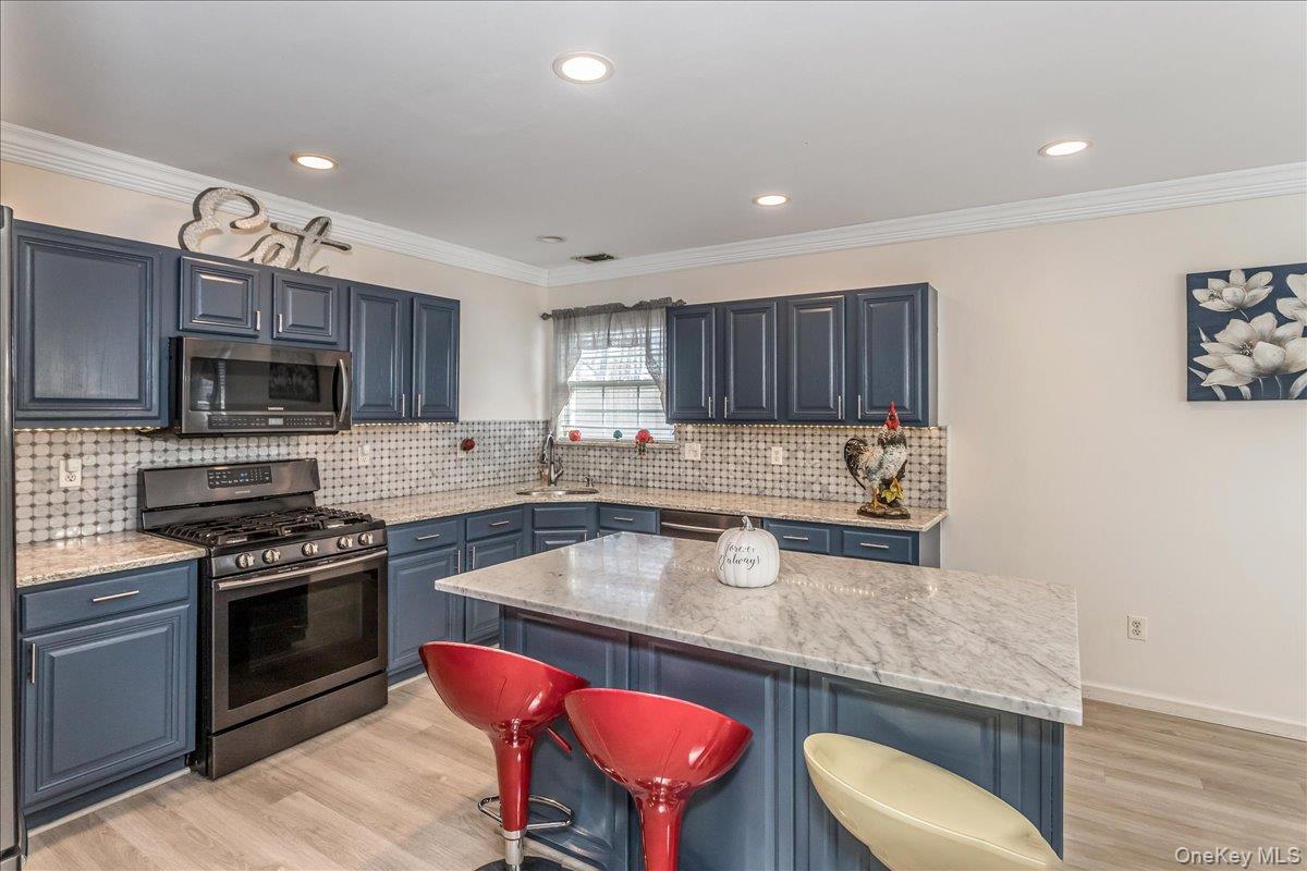 #14 photo, 12 Jennifer Lane, 東長島 Middle Island , NY 11953