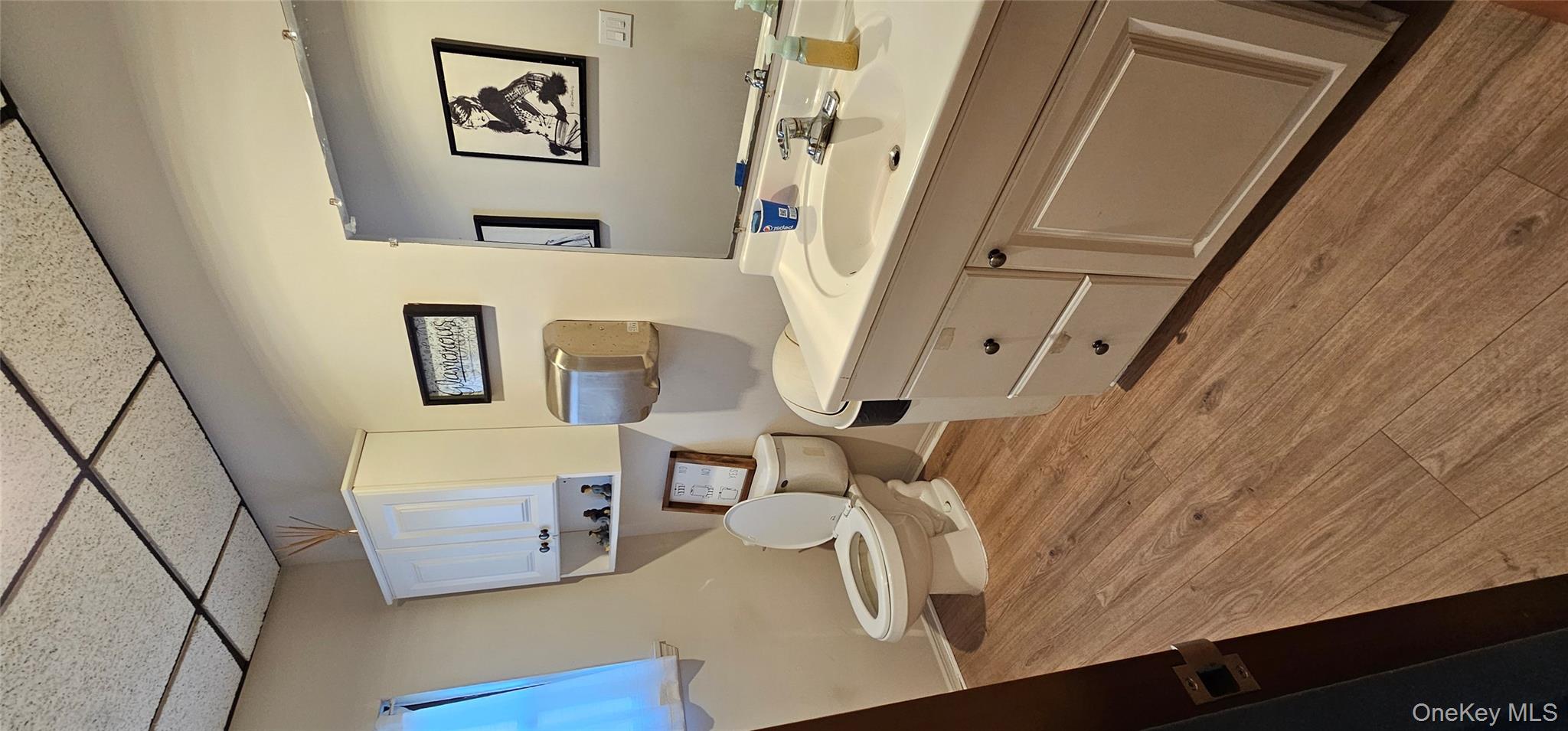 #3 photo, 125 Front Street, Massapequa Park , NY 11762