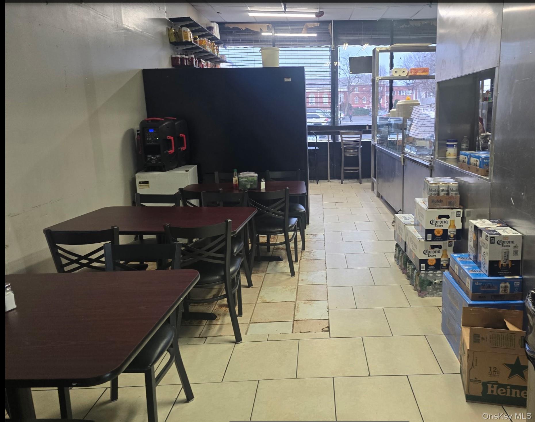 #3 photo, 46 Fulton Avenue, 長島 Hempstead , NY 11550