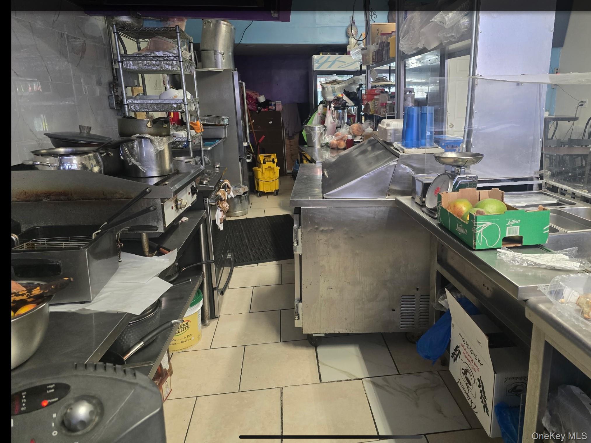 #4 photo, 46 Fulton Avenue, 長島 Hempstead , NY 11550