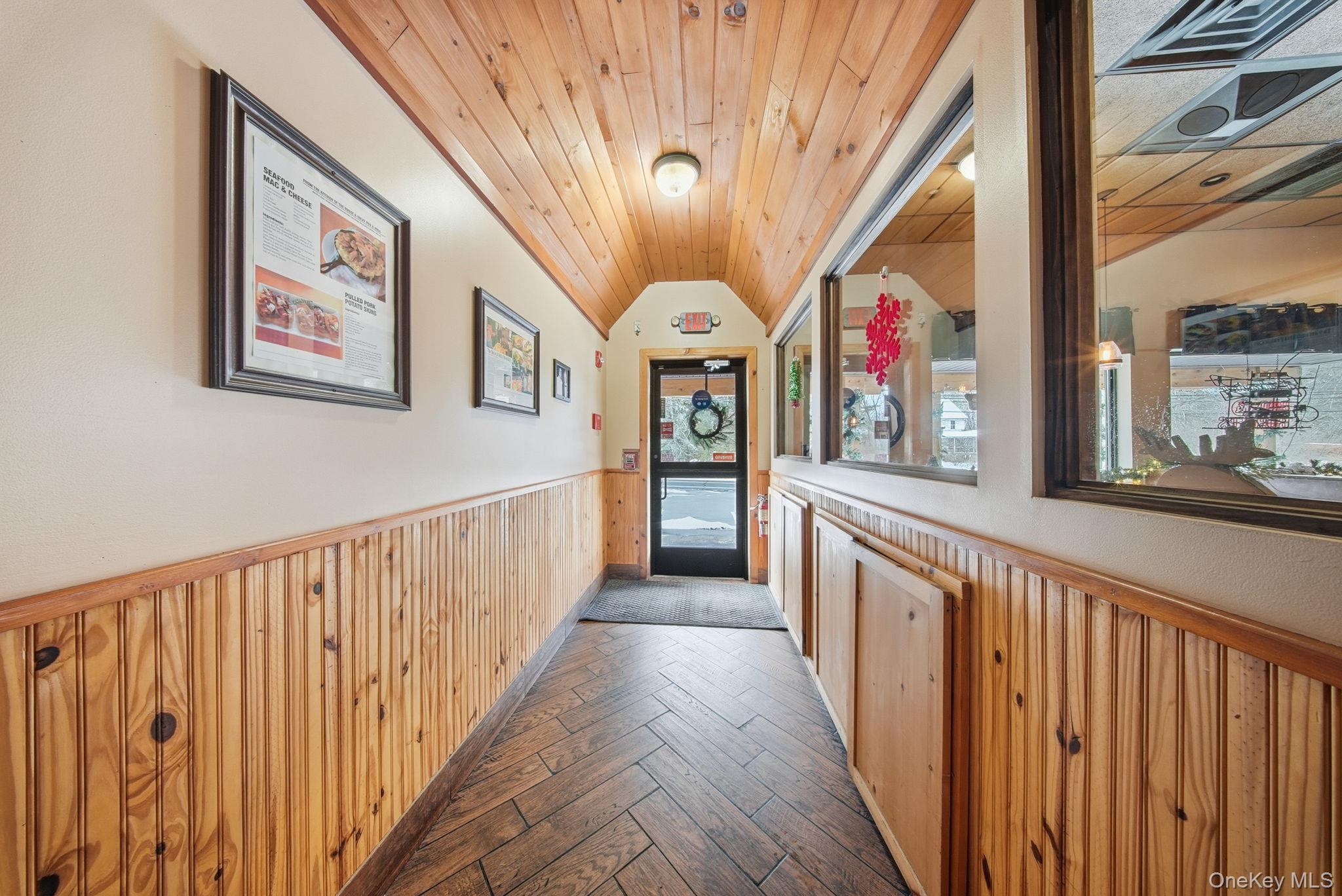 #8 photo, 809 Bloomingburg Road, 紐約州 Bloomingburg , NY 12721