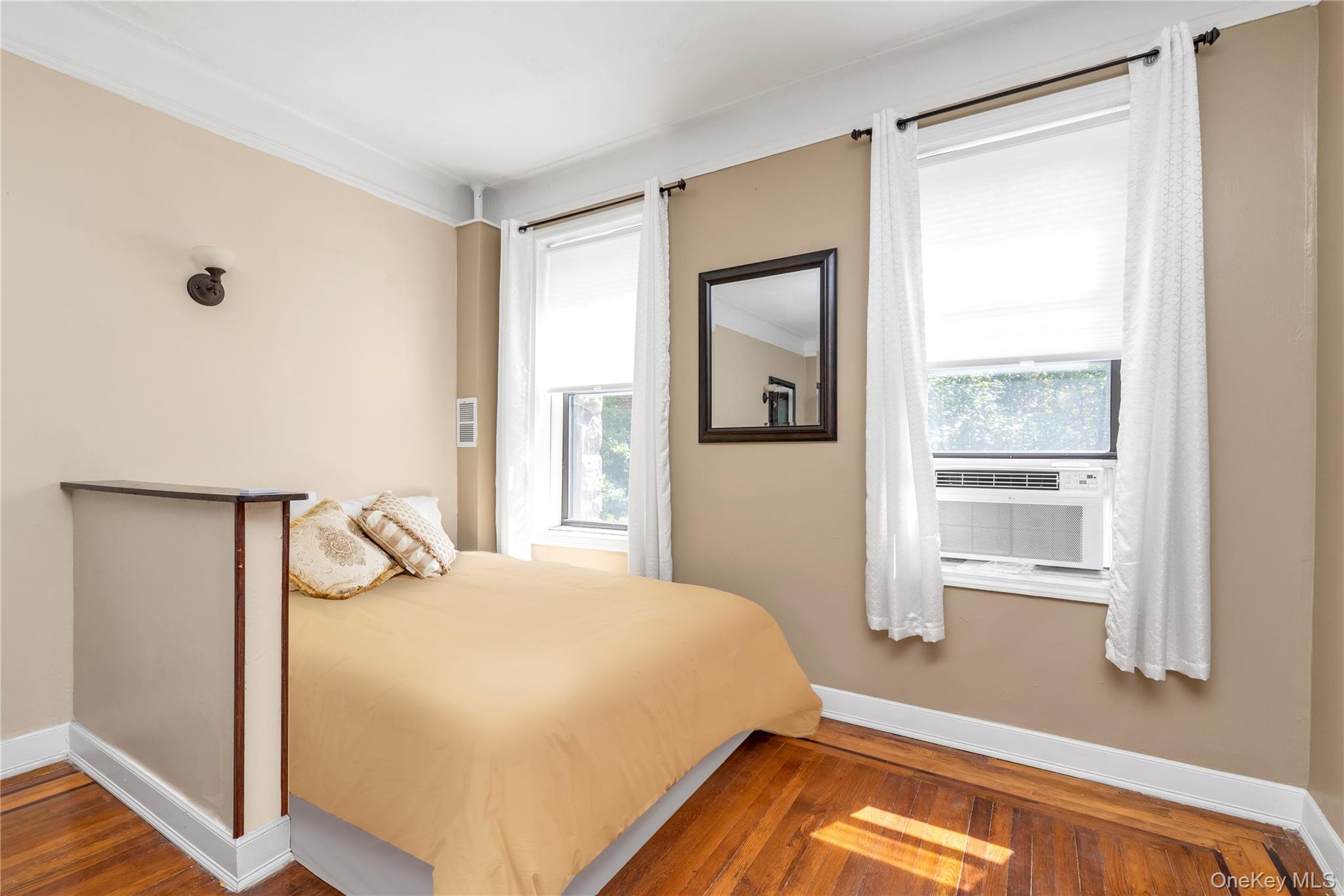 #6 photo, 160-15 Powells Cove Boulevard, Whitestone , NY 11357