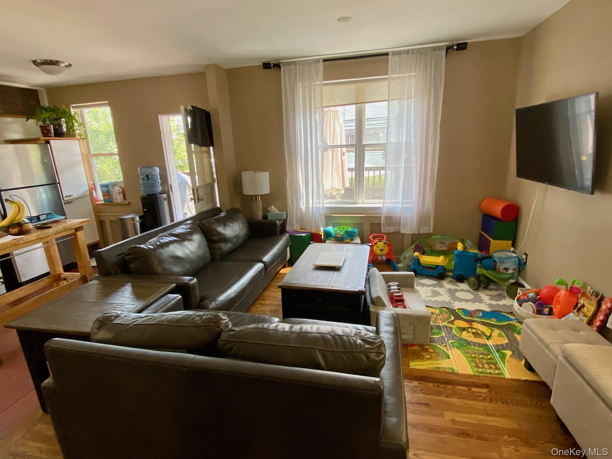 #3 photo, 462 W Chester Street, Long Beach , NY 11561