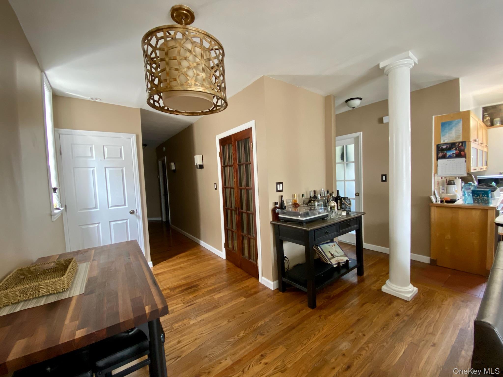 #4 photo, 462 W Chester Street, Long Beach , NY 11561