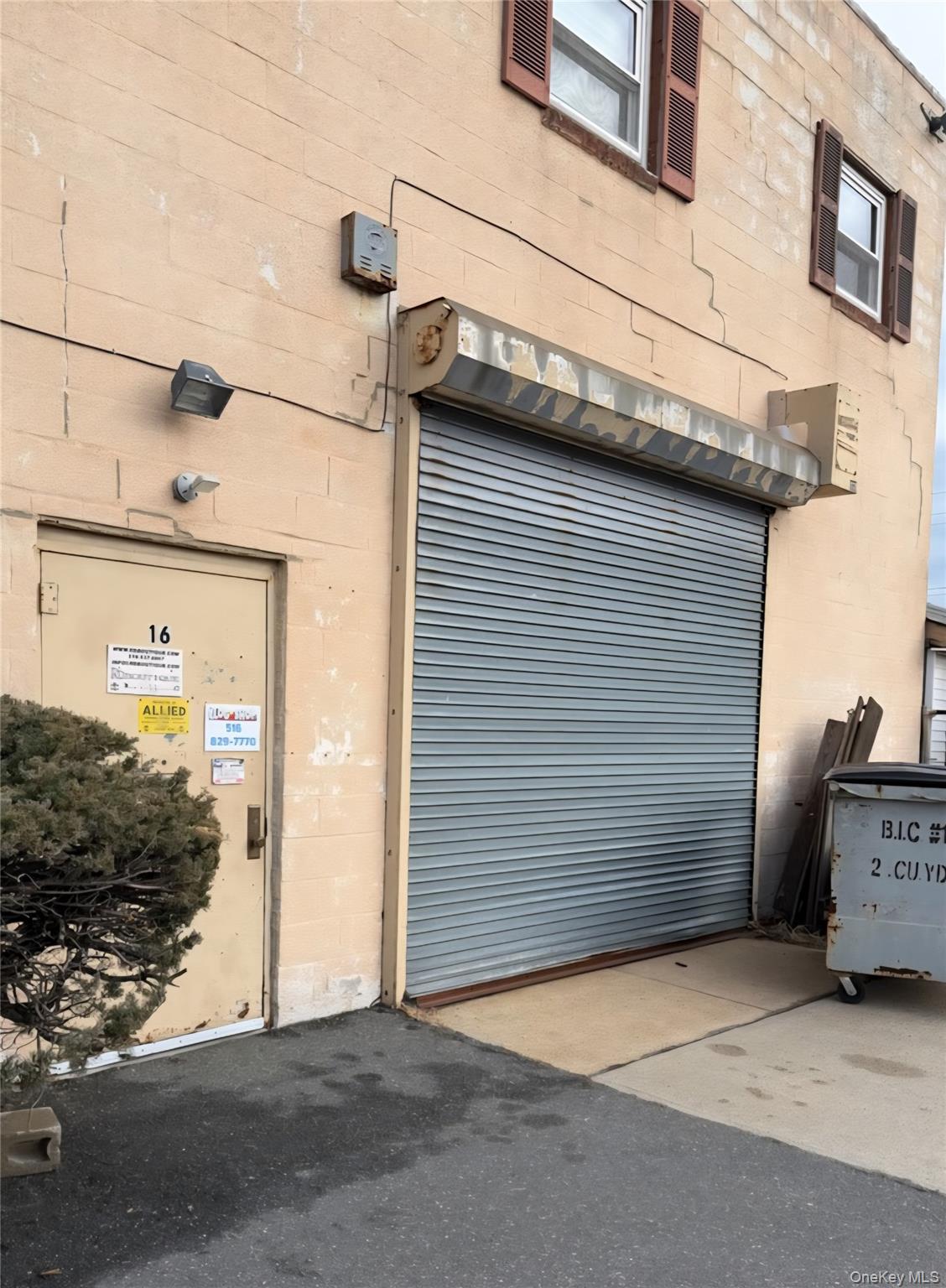 #1 photo, 16 McCarthy Road, ناسو Hempstead , NY 11558