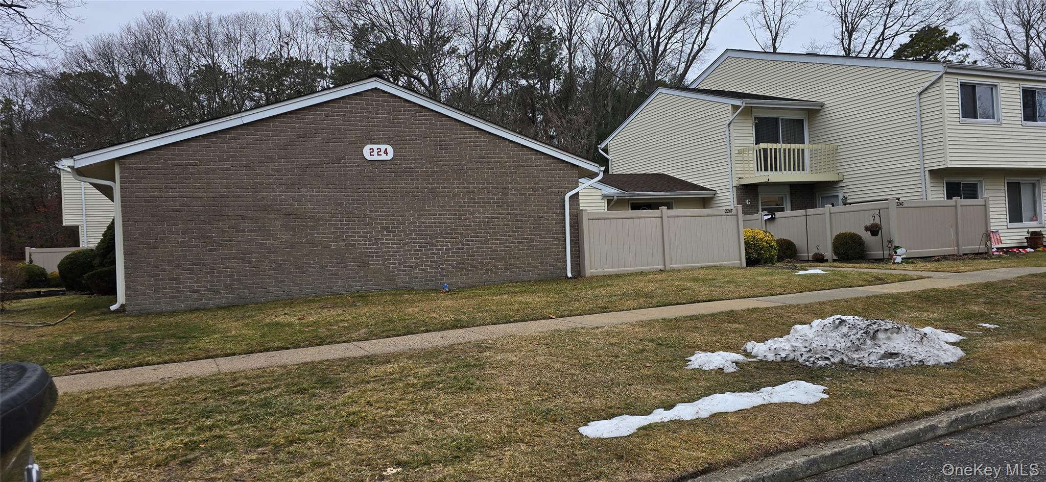 #2 photo, 224 Springmeadow Drive, Holbrook , NY 11741