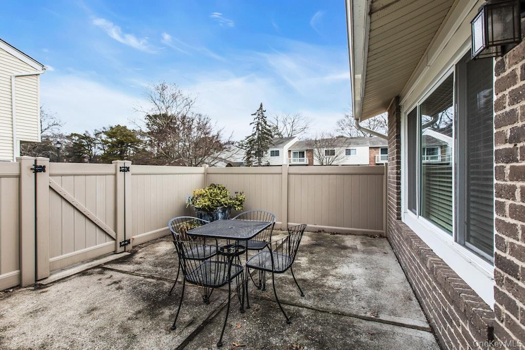 #5 photo, 224 Springmeadow Drive, Holbrook , NY 11741