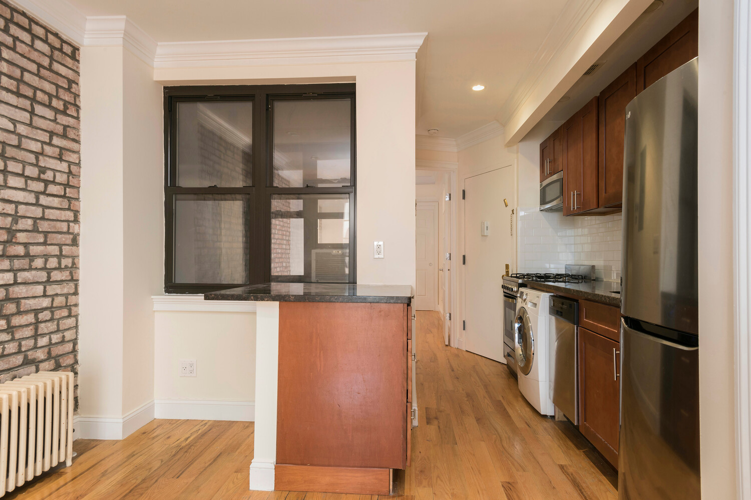 #4 photo, New York City, Yorkville , NY 10128