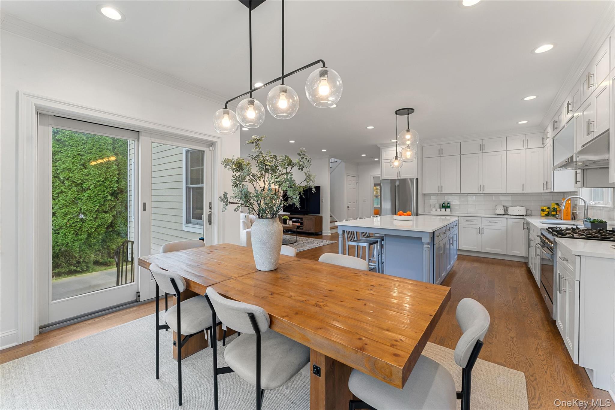 #13 photo, 109 Lee Road, Scarsdale , NY 10583