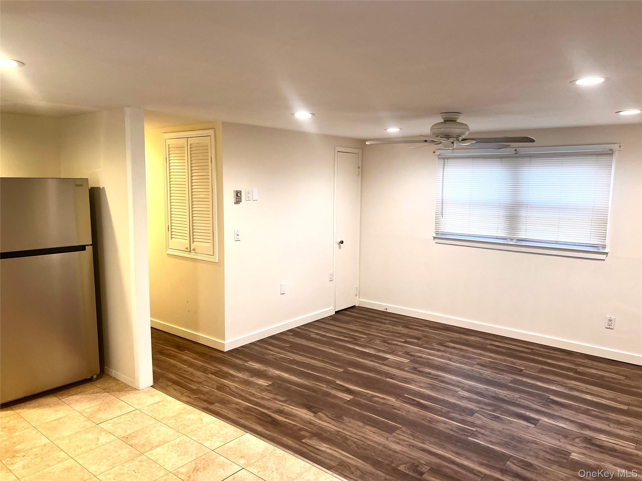 #5 photo, 20 W Belmont Street, Bay Shore , NY 11706