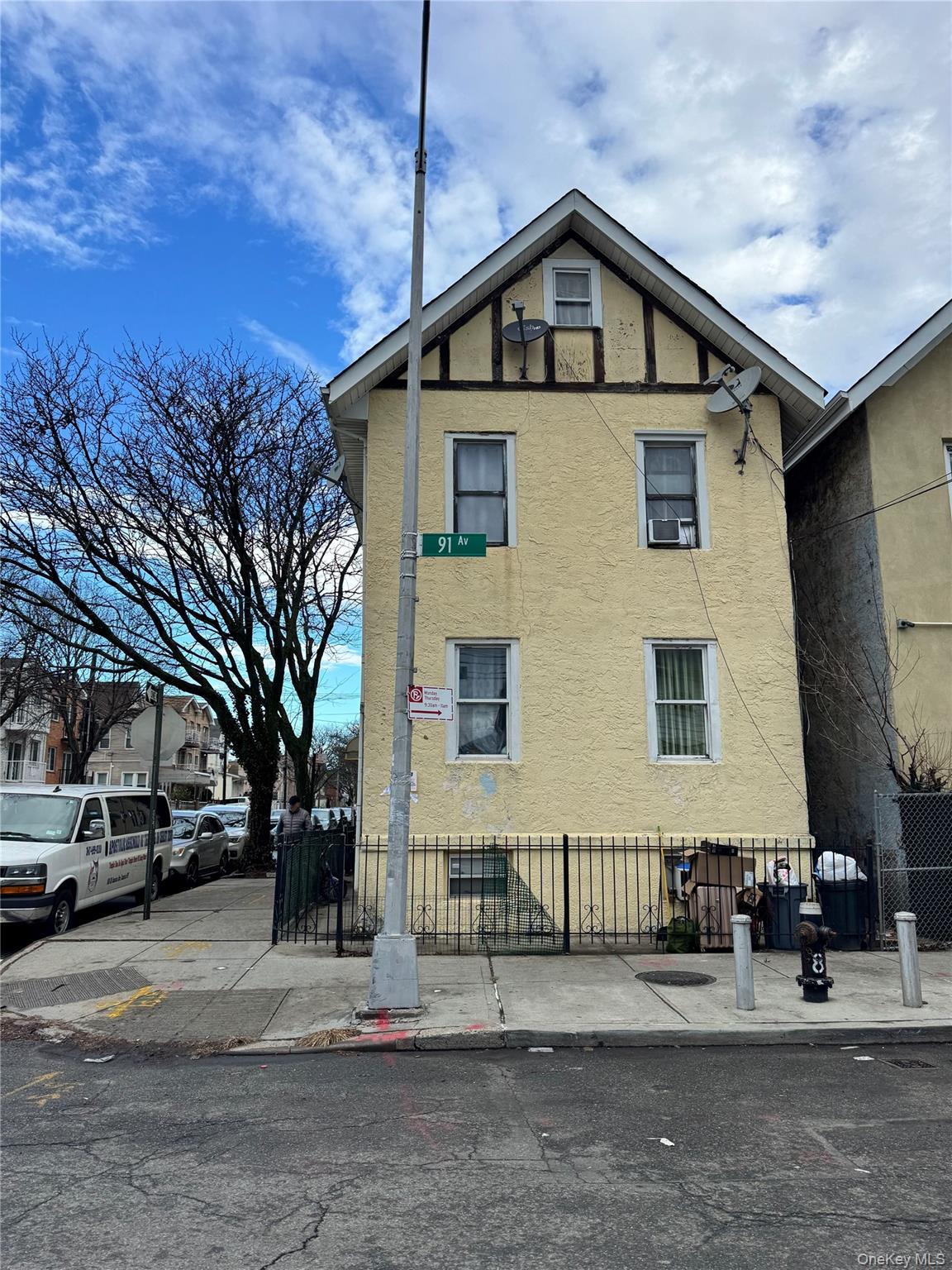 #1 photo, 13827 91st Avenue, Jamaica , NY 11435