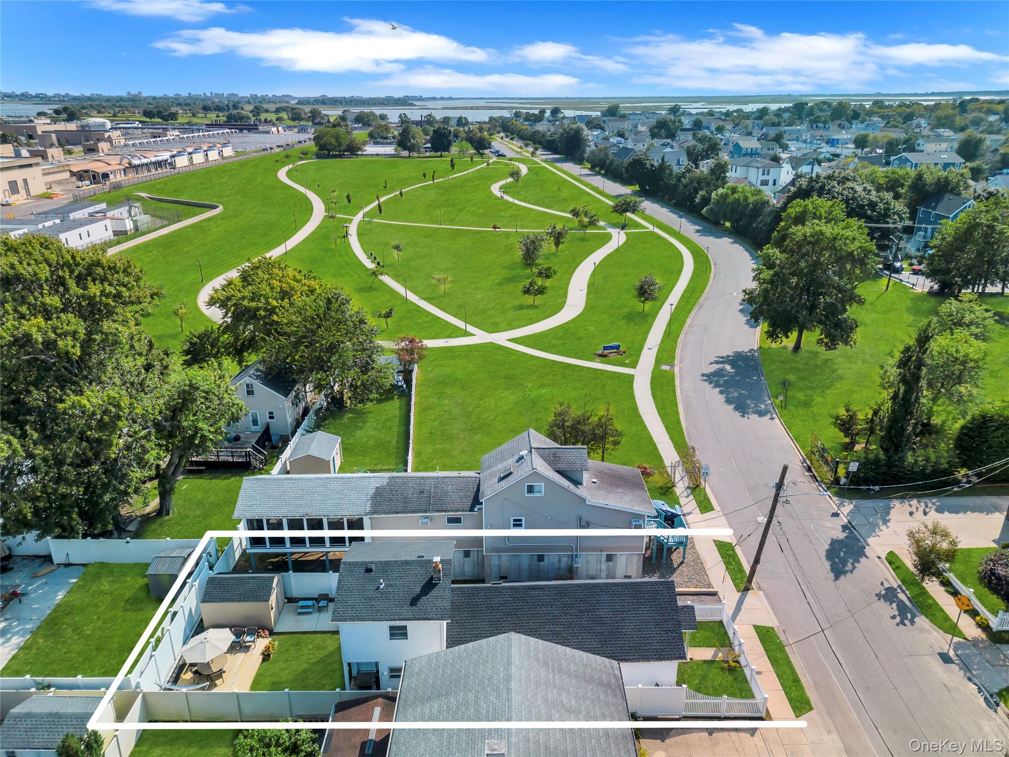 #3 photo, 98 1st Avenue, East Rockaway , NY 11518