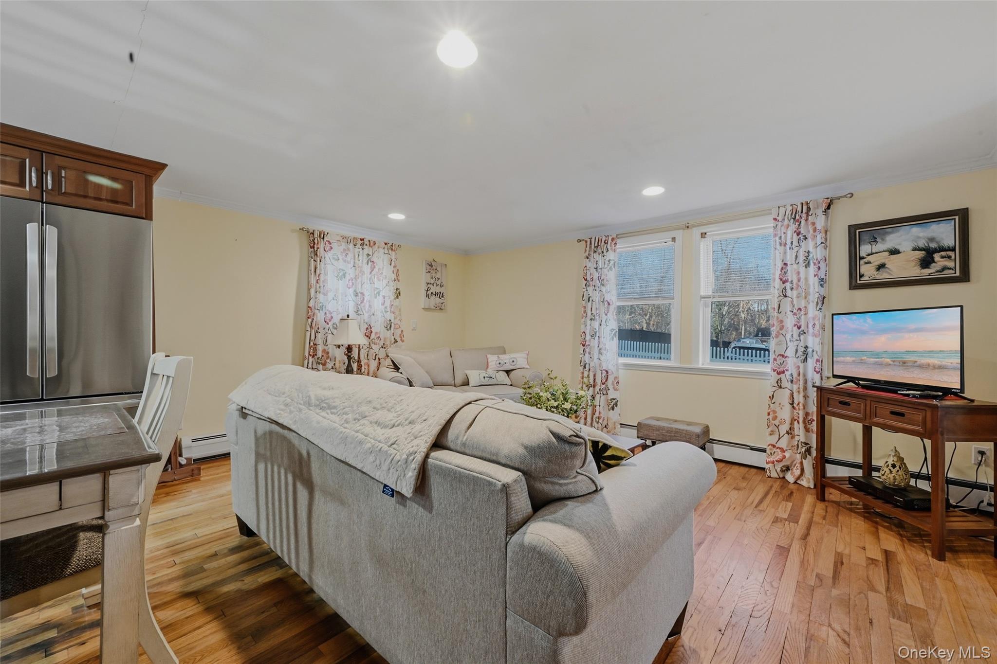 #5 photo, 1 3rd Street, Wading River , NY 11792