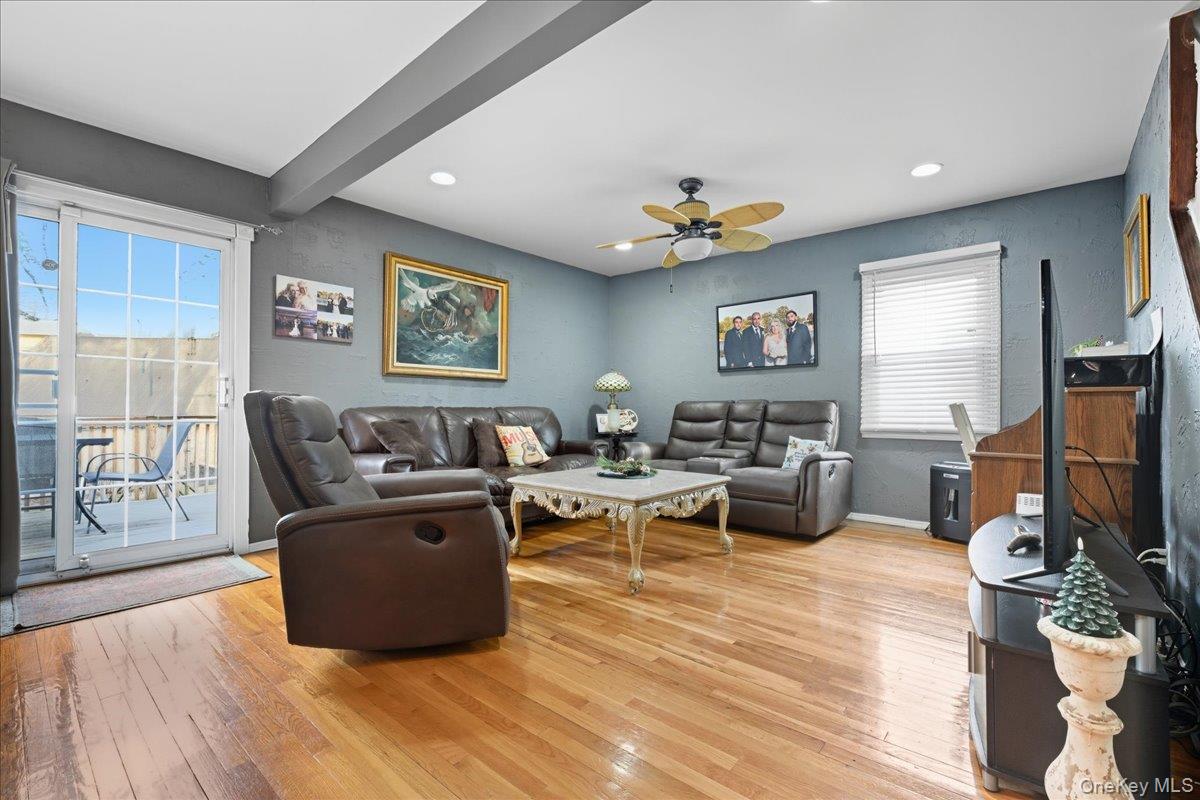 #8 photo, 447 Chestnut Street, 롱 아일랜드 West Hempstead , NY 11552