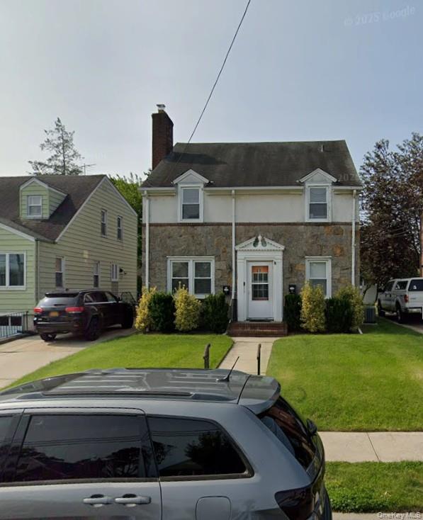 #1 photo, 69 Sheridan Avenue, Williston Park , NY 11596