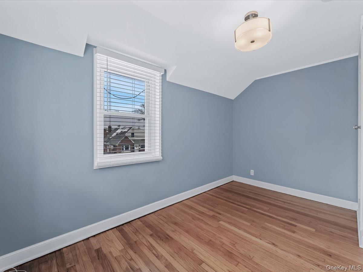 #14 photo, 69 Sheridan Avenue, Williston Park , NY 11596