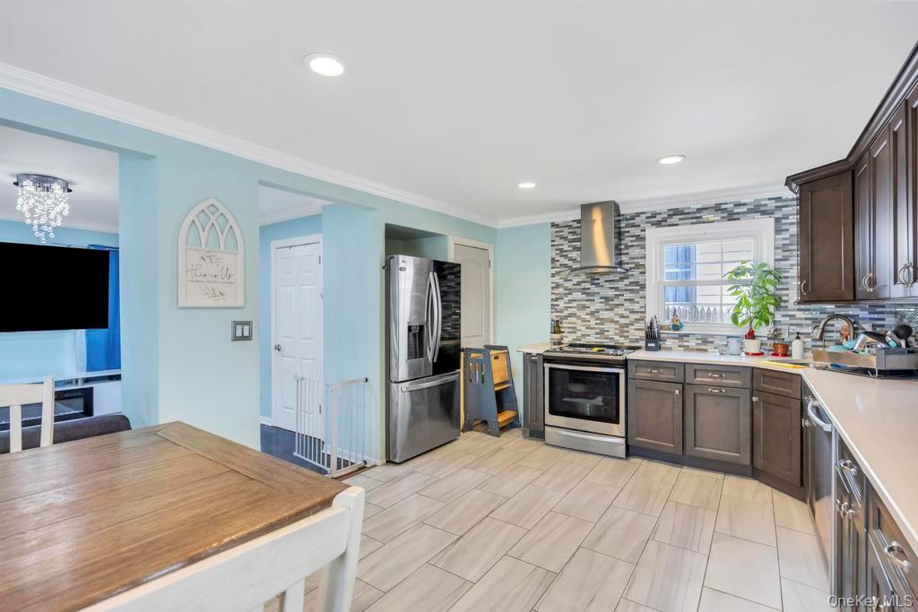 #7 photo, 8 Madison Avenue, 長島 格崙科夫 Glen Cove , NY 11542