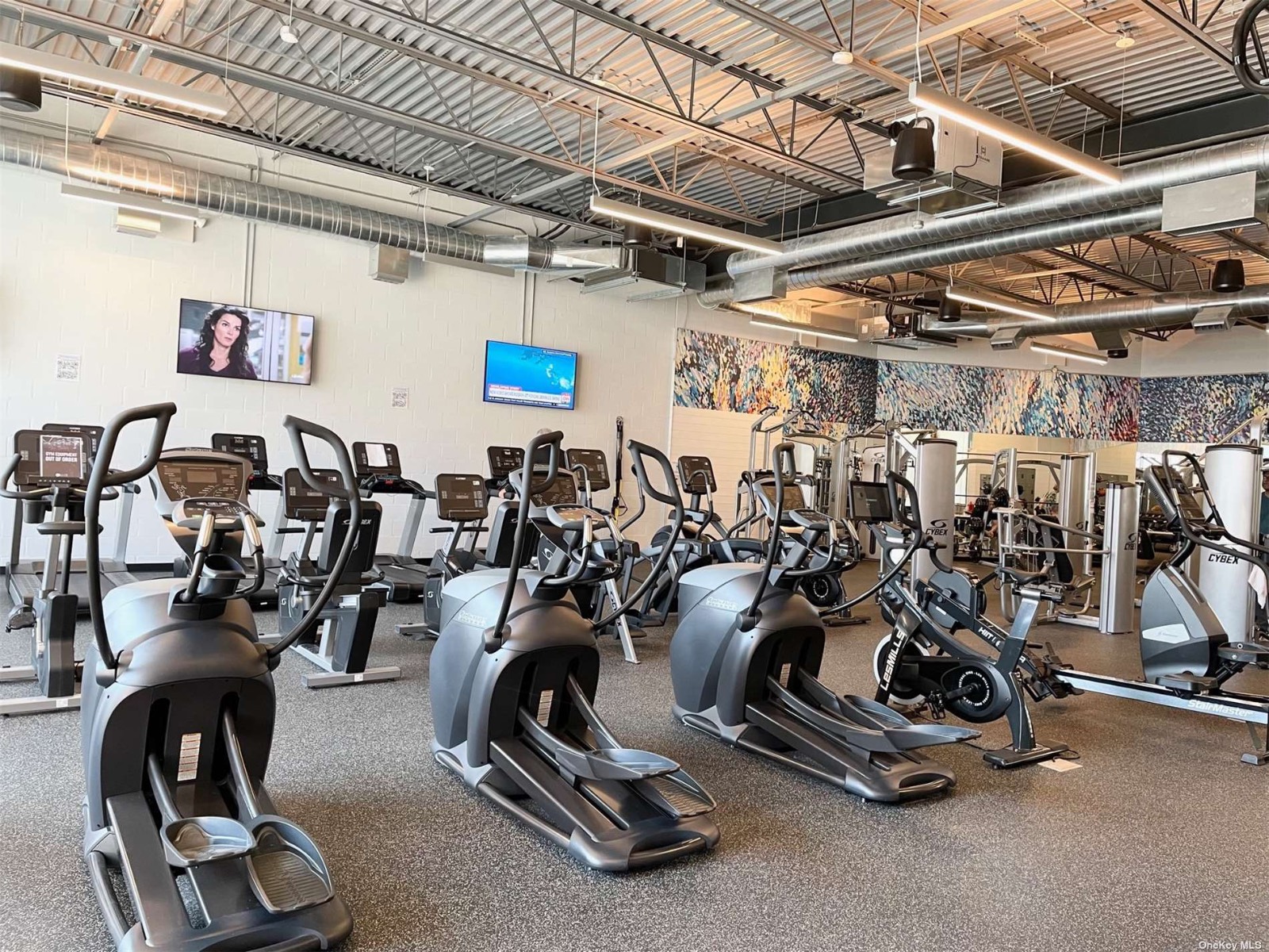 #13 photo, 7363 Bell Blvd, #L2, Куинс ‖ Oakland Gardens , NY 11364