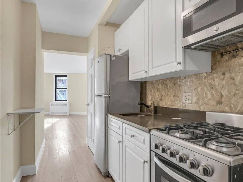 #7 photo, 50 Shore Boulevard, #3H, Manhattan Beach , NY 11235