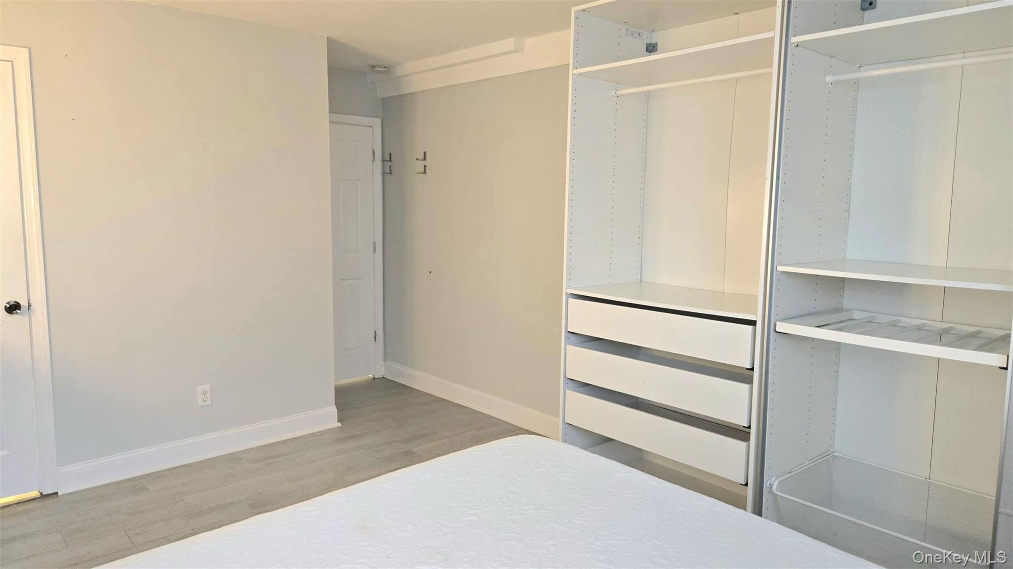 #4 photo, 581 Meacham Avenue, Elmont , NY 11003