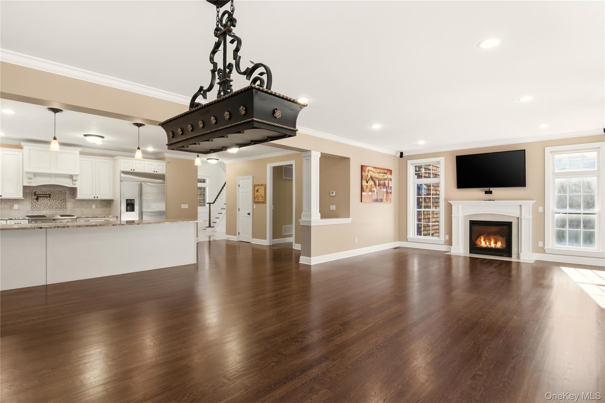 #12 photo, 69 Old Depot Road, Quogue , NY 11959