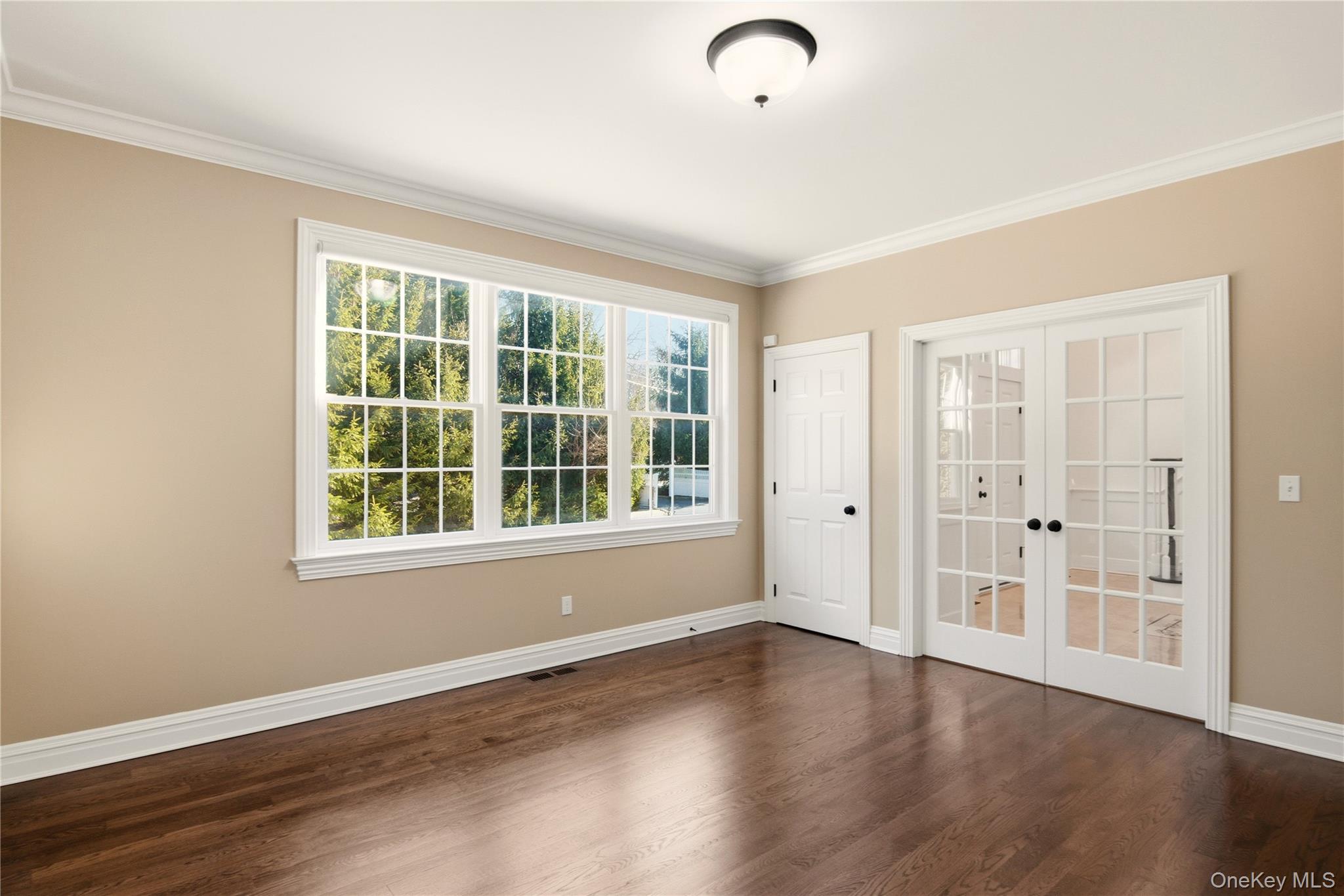 #8 photo, 69 Old Depot Road, Quogue , NY 11959