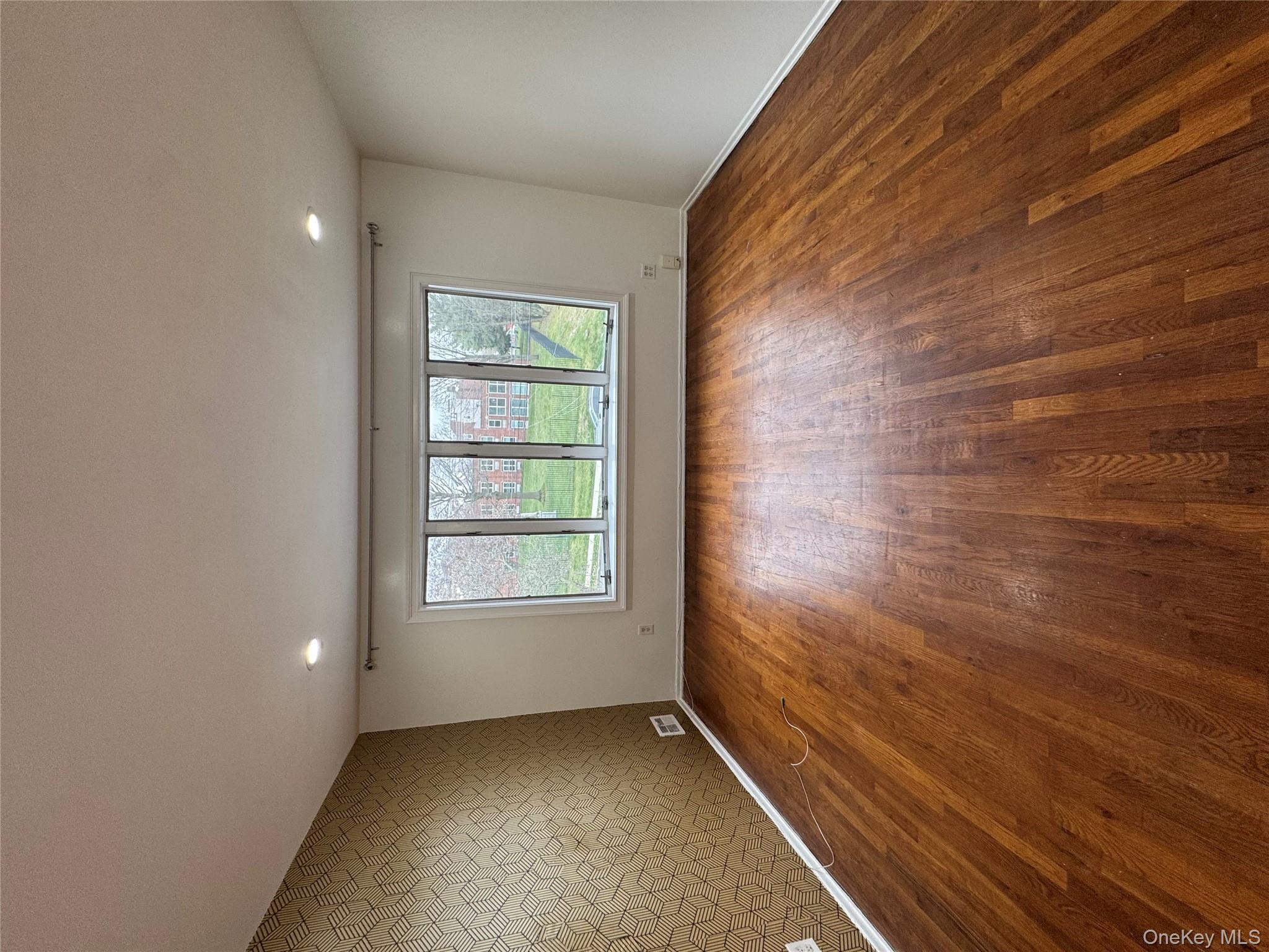 #3 photo, 14405 21st Avenue, Whitestone , NY 11357