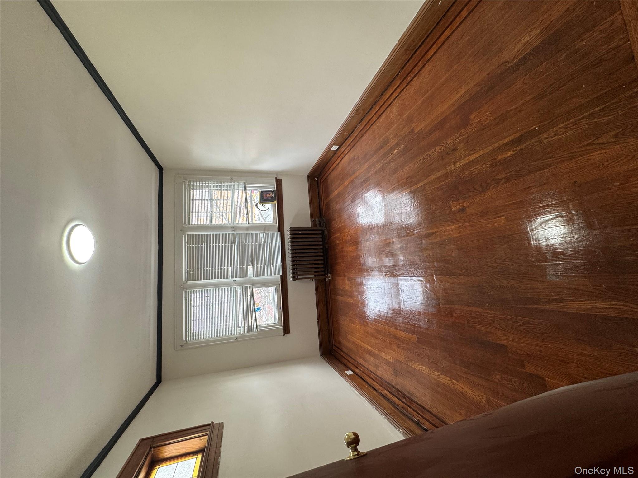 #8 photo, 7740 74th Street, Glendale , NY 11385