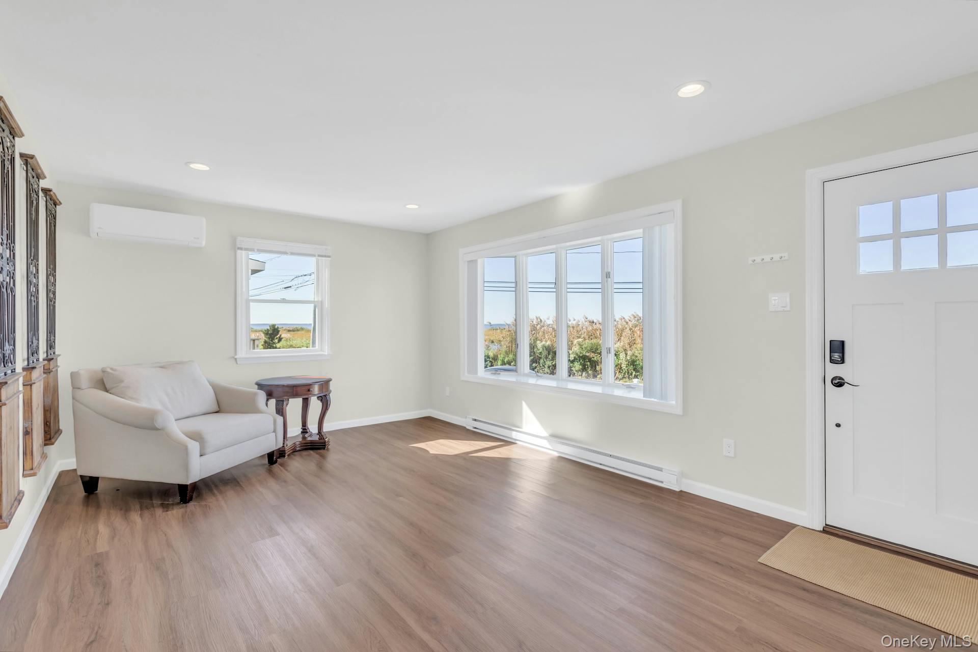 #4 photo, 26 Namkee Lane, Blue Point , NY 11715