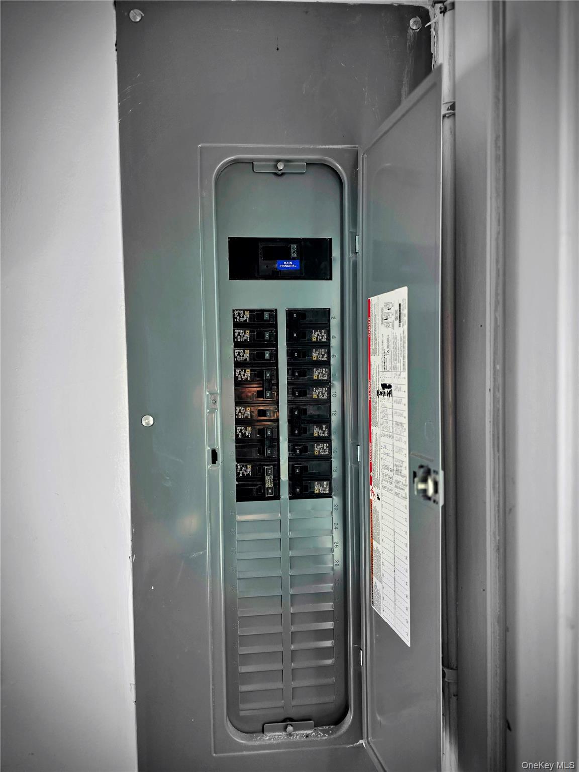 #16 photo, 20 Princeton Street, 紐約州 Red Hook , NY 12571