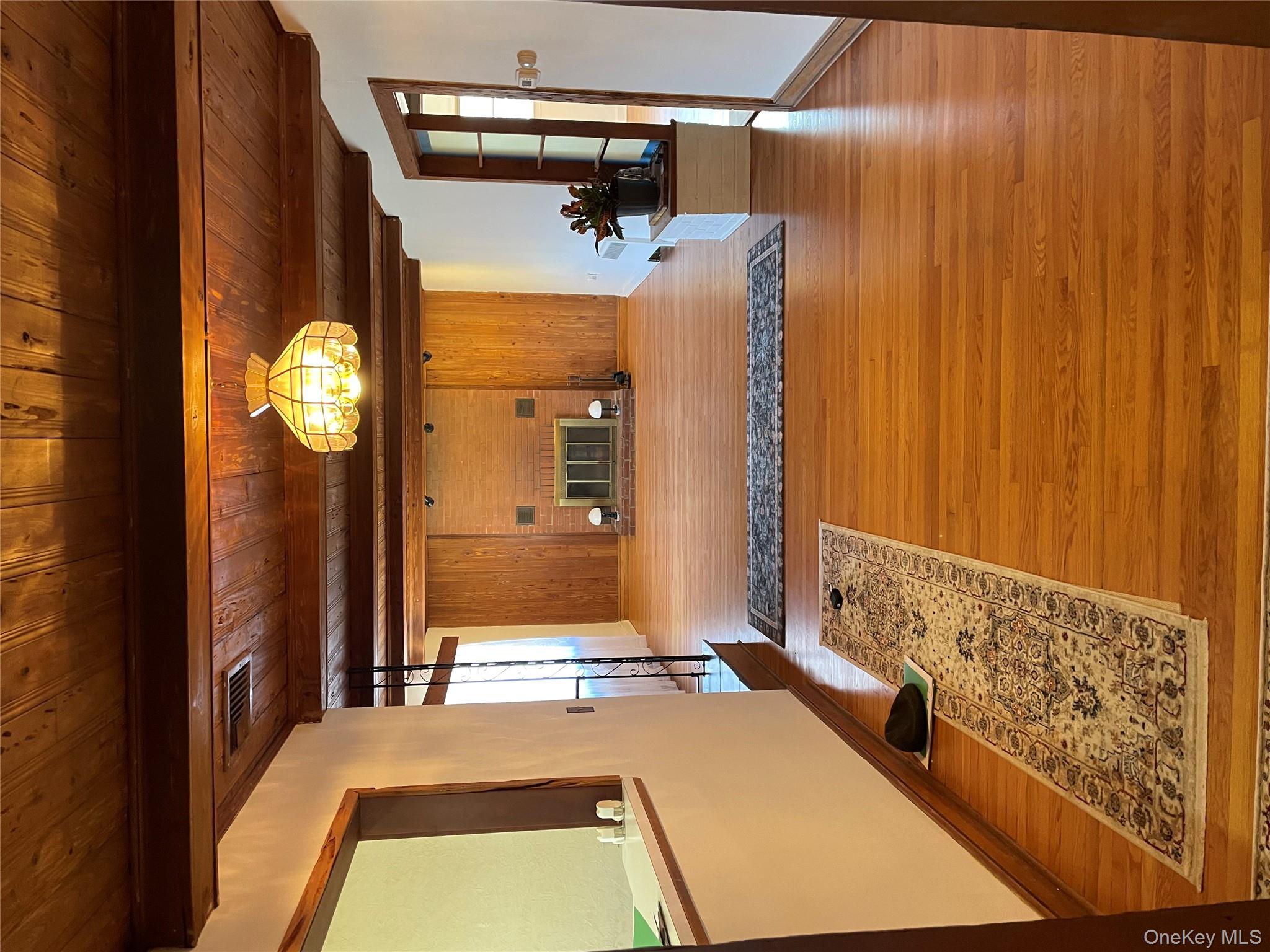 #8 photo, 11 Fifth Avenue, Newburgh , NY 12550