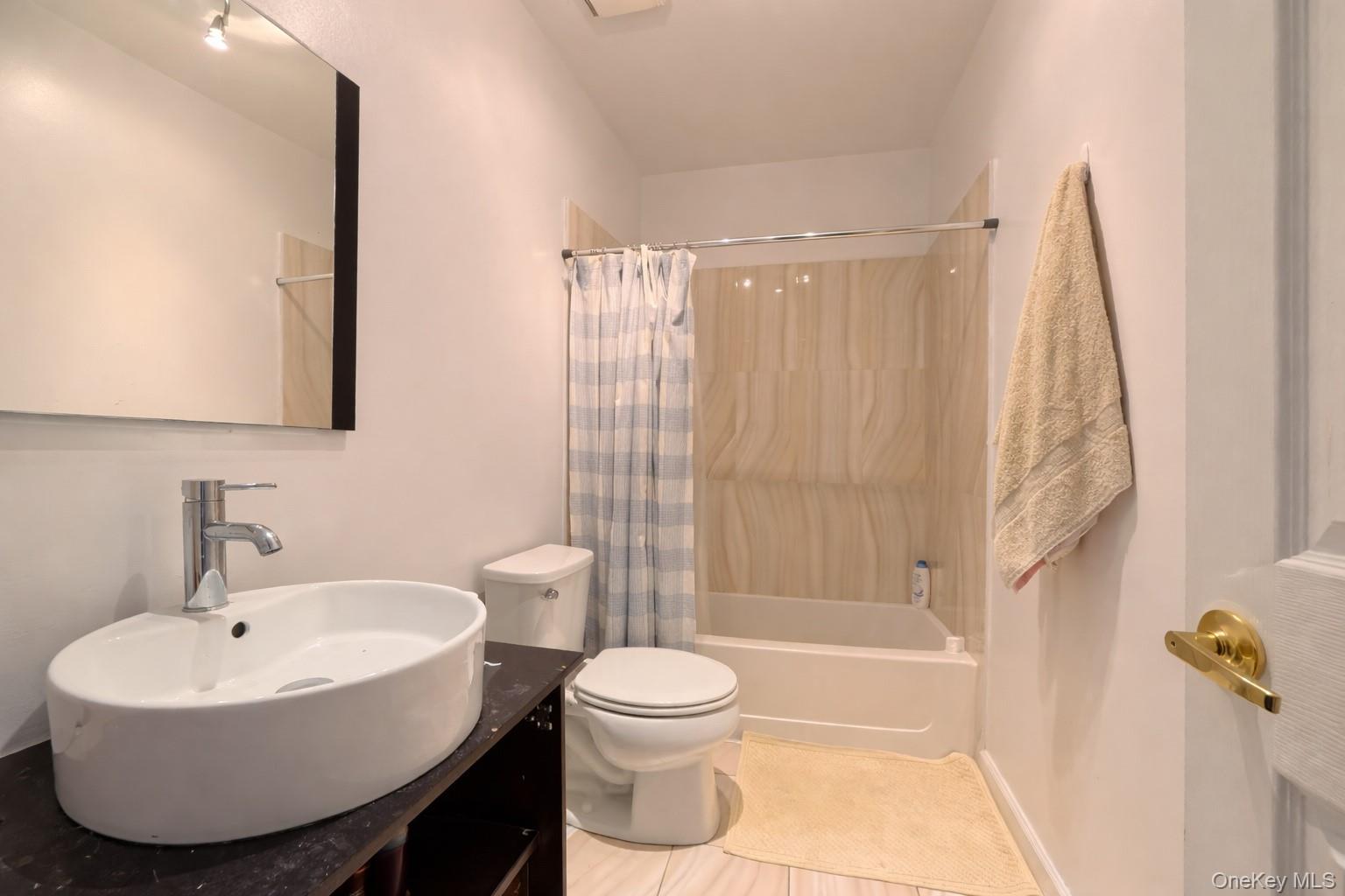 #12 photo, 117 Sandpiper Lane, New Windsor , NY 12553