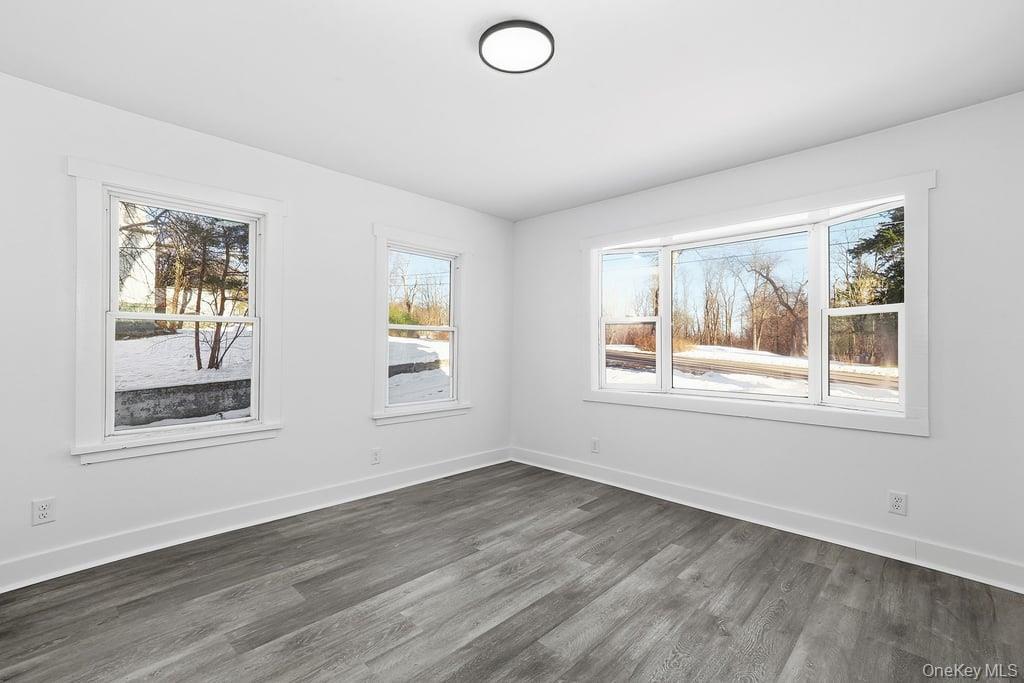 #9 photo, 1159 Main Street, 뉴욕주 Malden On Hudson , NY 12453