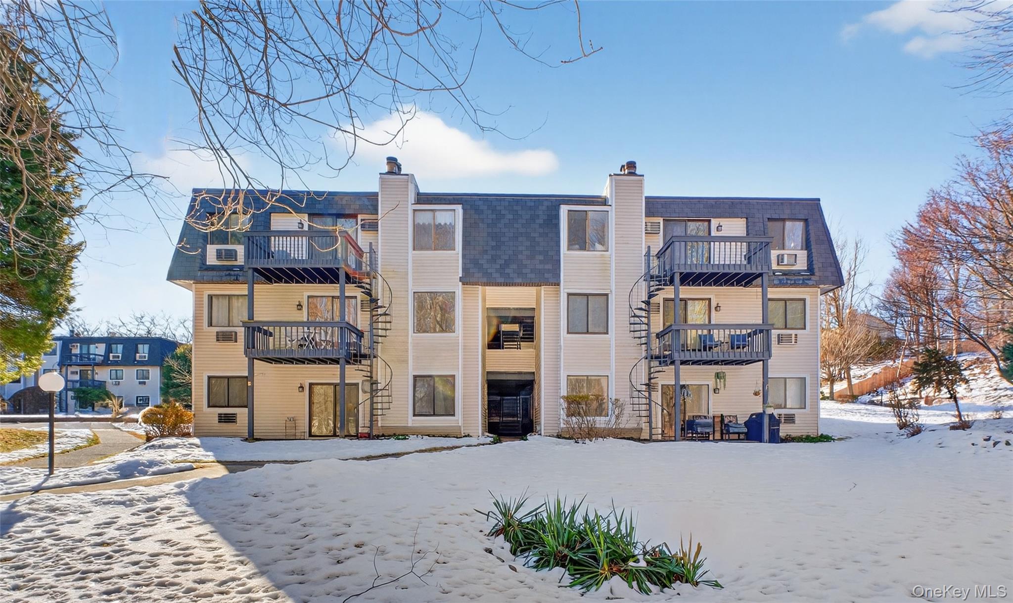 #2 photo, 303 Drew Lane, Carmel , NY 10512