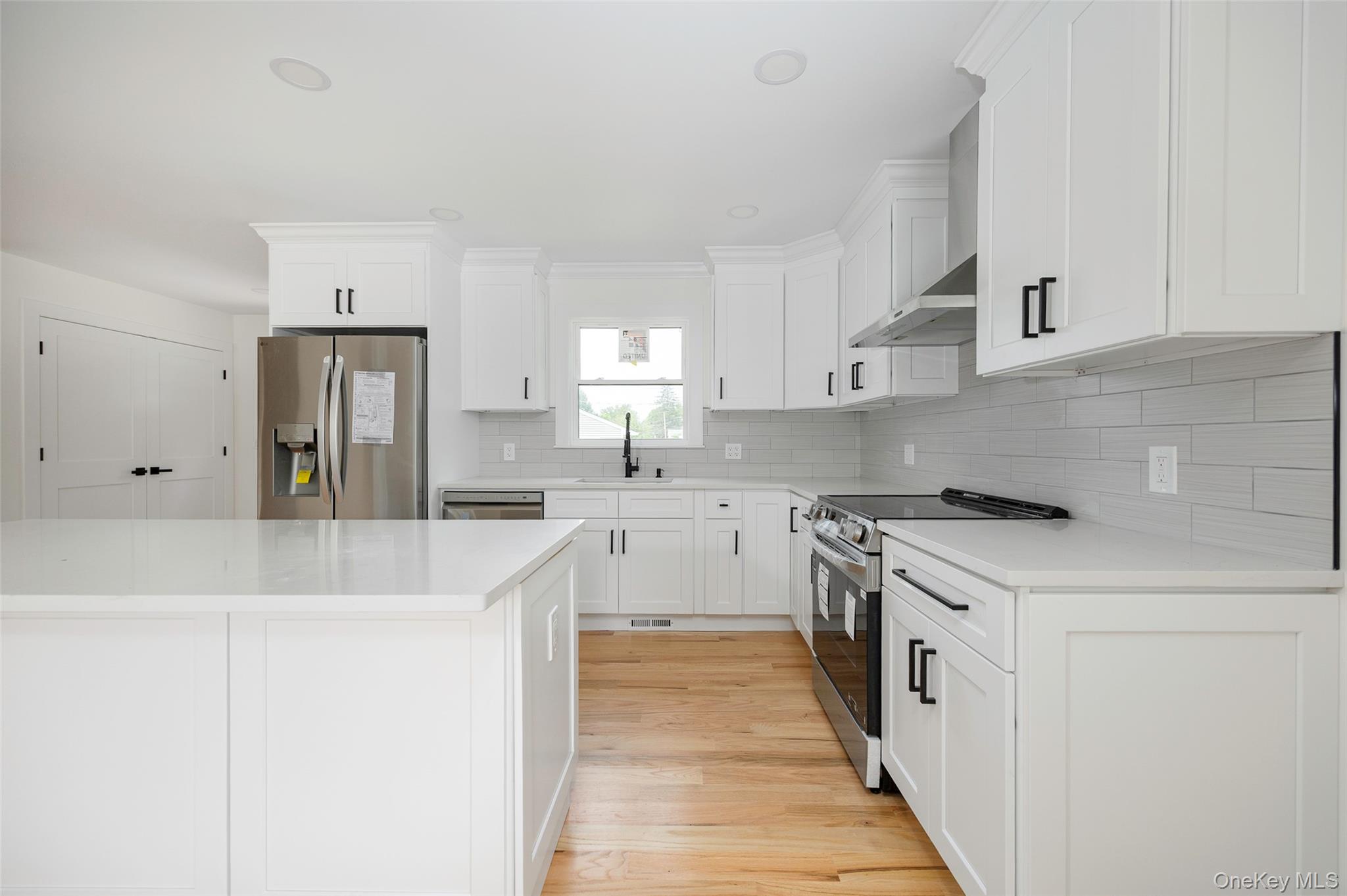 #4 photo, 7441 S Broadway, Red Hook , NY 12571