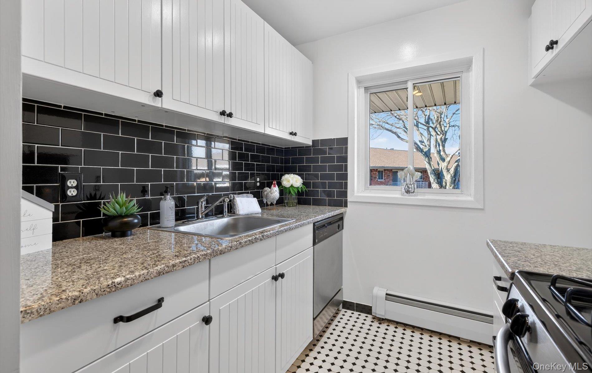 #15 photo, 1 Toms Point Lane, Port Washington , NY 11050