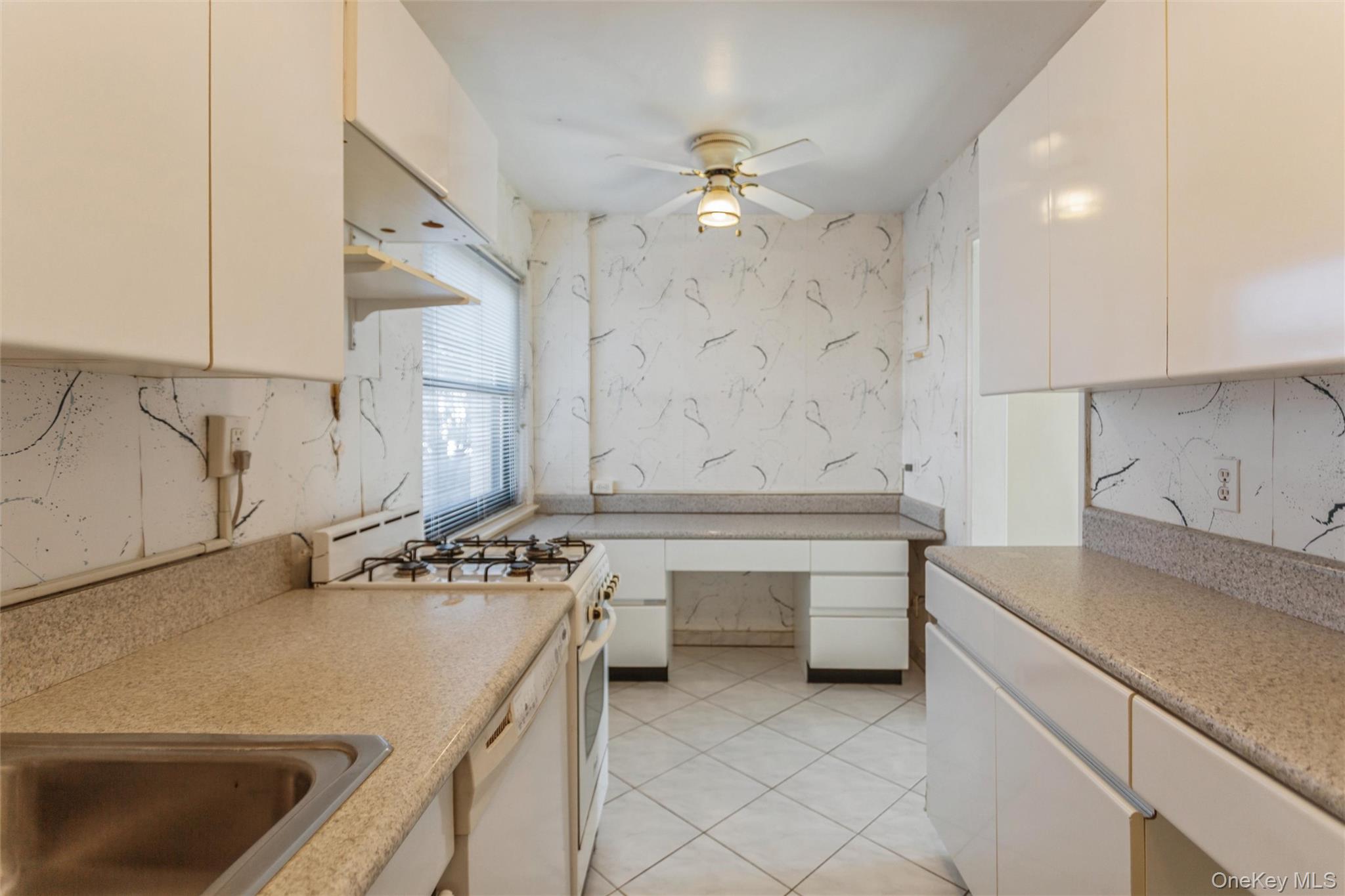 #13 photo, 107 15th Street, गार्डन सिटी Garden City , NY 11530