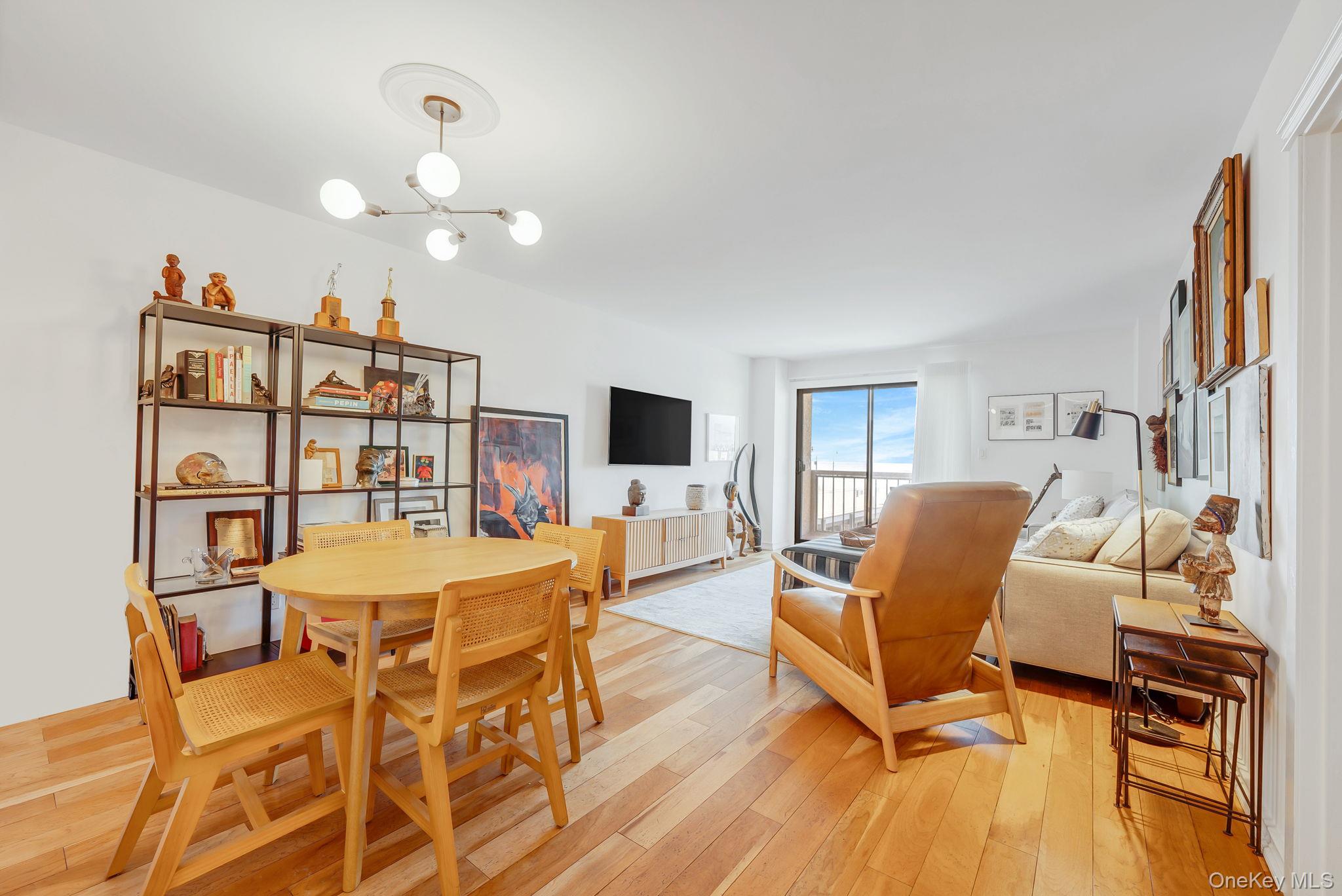 #11 photo, 360 Shore Road, Нассау ‖ Long Beach , NY 11561