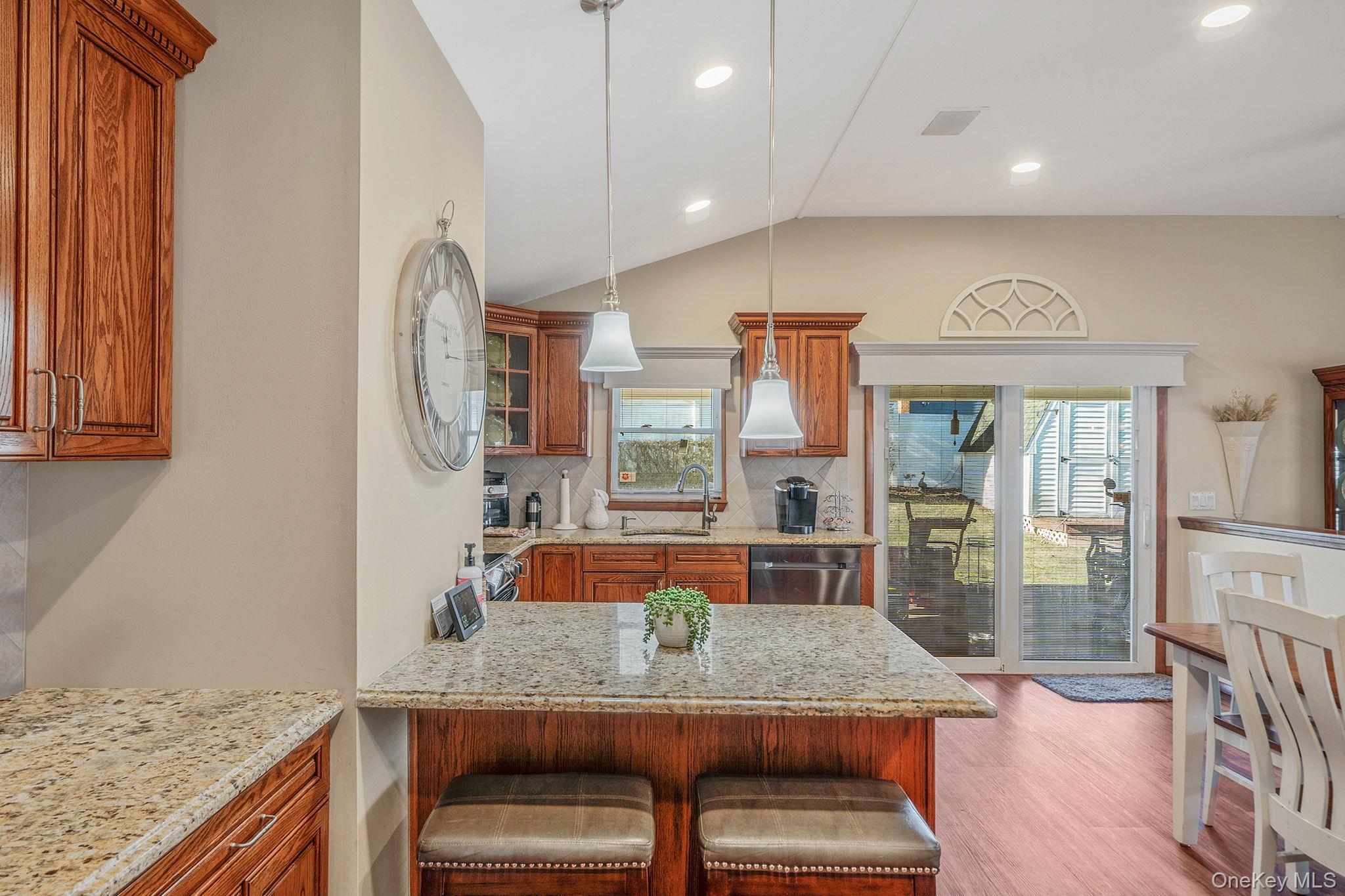 #11 photo, 28 Pamela Lane, Selden , NY 11784