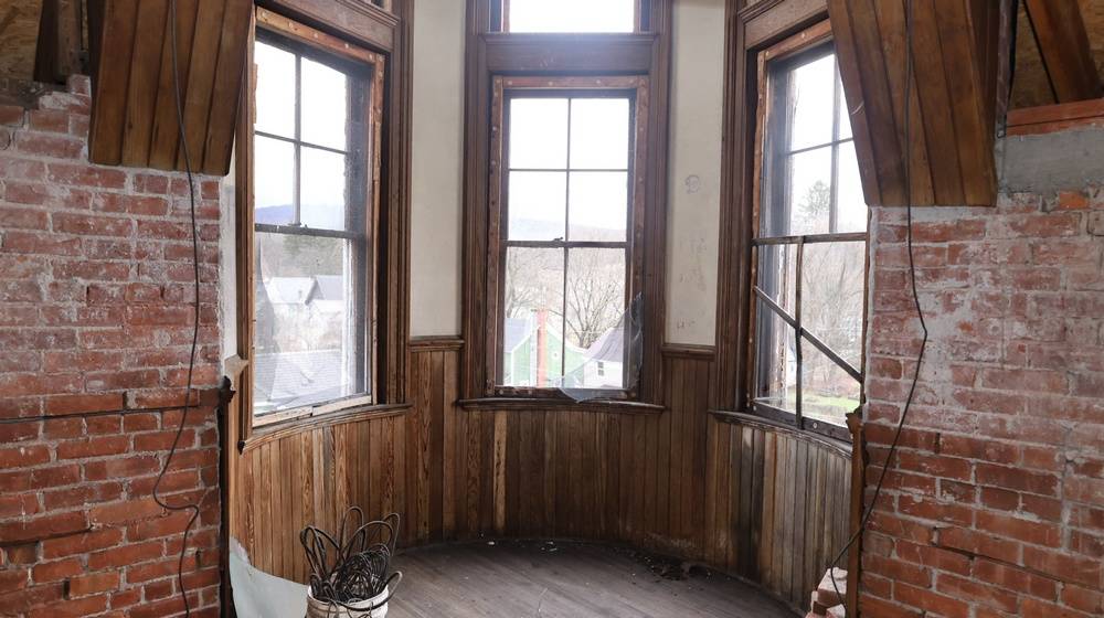 #70 photo, 17 Pleasant St, Sidney , NY 13838