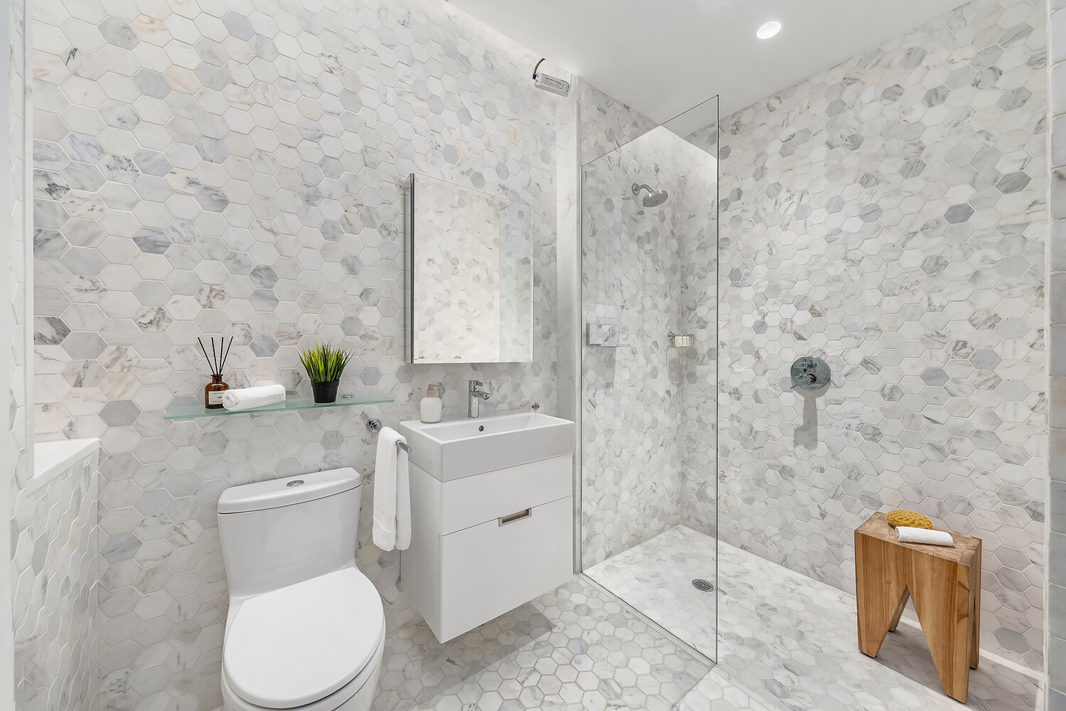 #14 photo, 325 W BROADWAY, SoHo , NY 10013