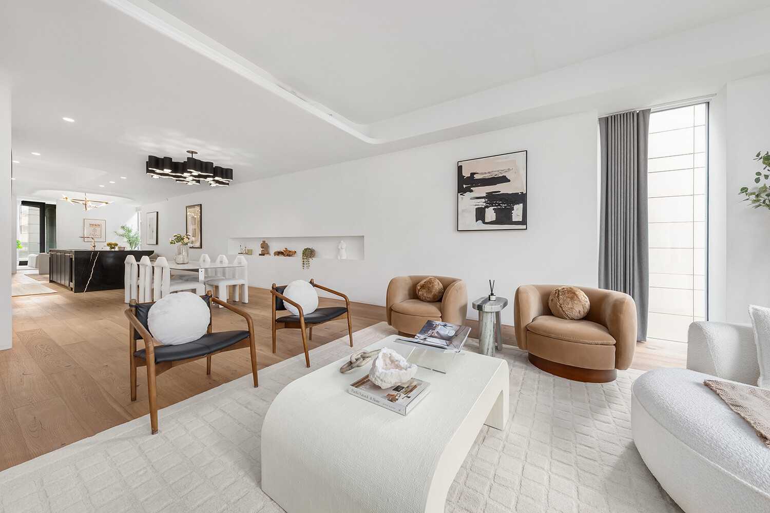 #5 photo, 325 W BROADWAY, SoHo , NY 10013