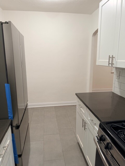 #3 photo, 2601 GLENWOOD Road, Бруклин ‖ Flatbush , NY 11210